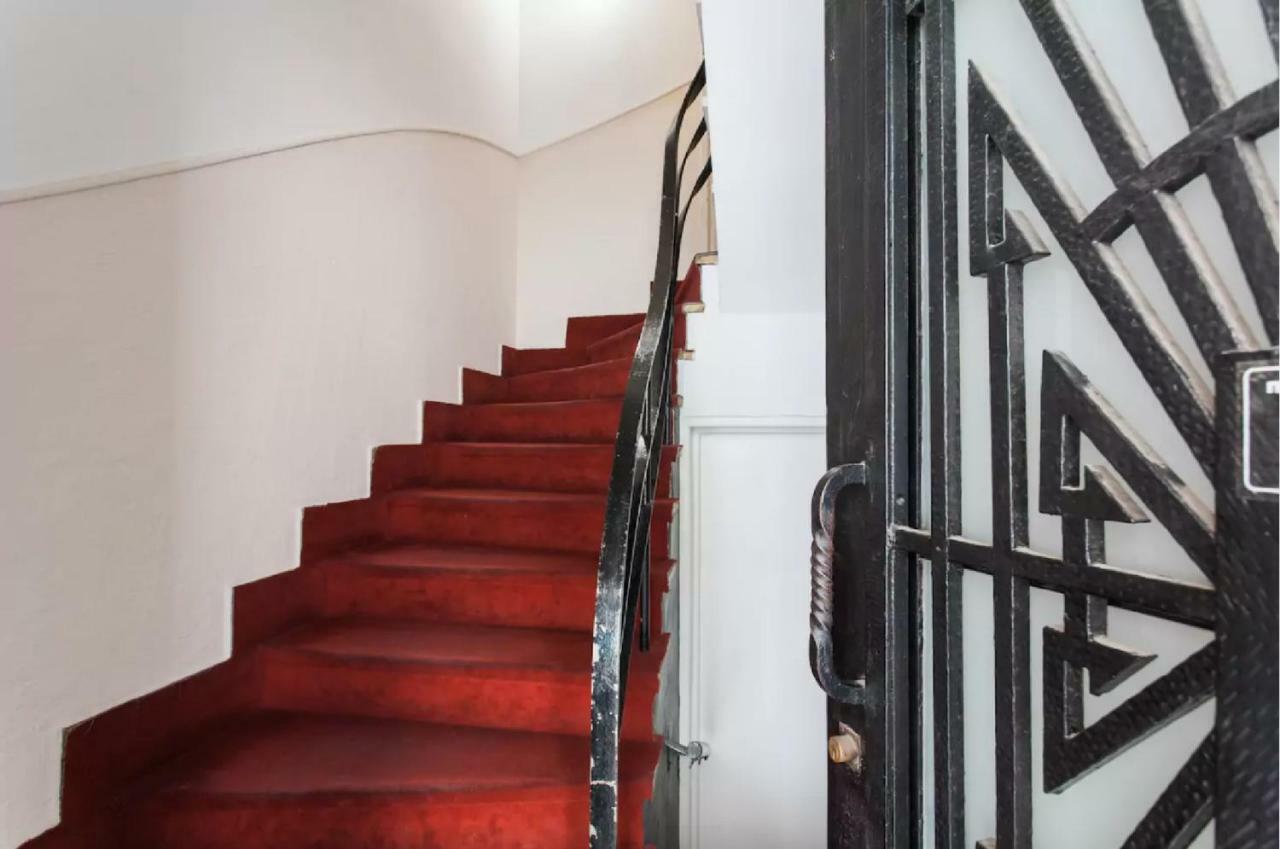 Vintage Charm By The Acropolis! Apartment เอเธนส์ ภายนอก รูปภาพ