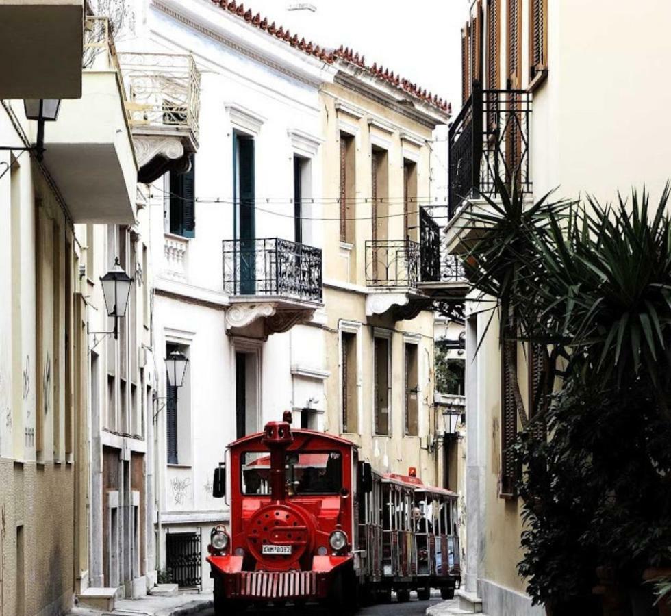 Vintage Charm By The Acropolis! Apartment เอเธนส์ ภายนอก รูปภาพ